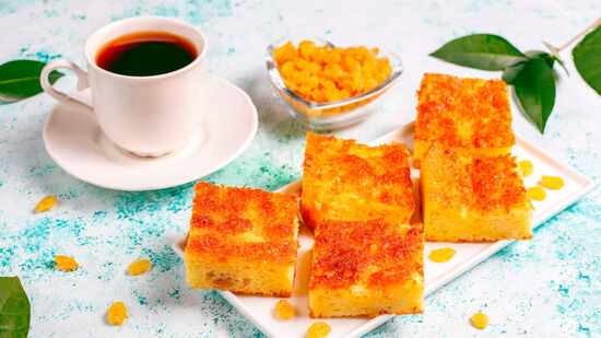 Aprenda a fazer um bolo de milho fofinho com pouco esforço