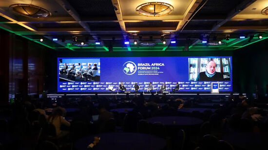Fórum Brasil África retorna para sua 13ª edição, reunindo os principais líderes dos setores público, privado, acadêmico e da sociedade civil em um espaço dedicado à agricultura sustentável e à segurança alimentar