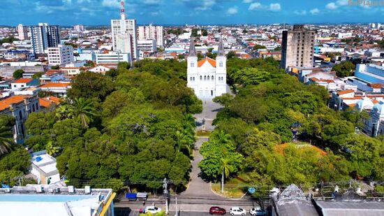 A "capital do amor" nordestina tem ritmo leve, orla deliciosa e um charme que conquista sem esforço