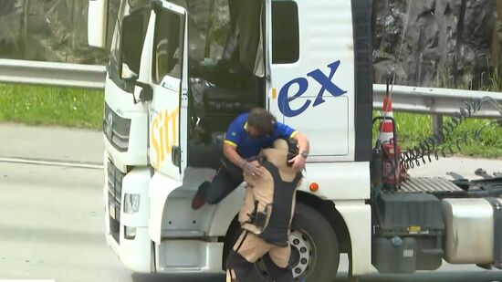 Motorista desmaiou ao ser resgatado