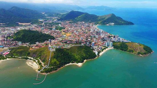 Cidade de Caraguatatuba, no litoral norte paulista