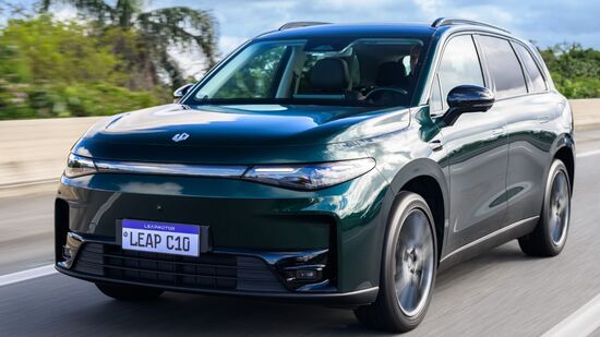 Elétrico Leapmotor C10 começou a ser vendido pela marca chinesa pertencente à Stellantis no Brasil