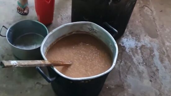 Entre fé, trabalho e afeto, a mandicueira mantém viva a cultura de Araí