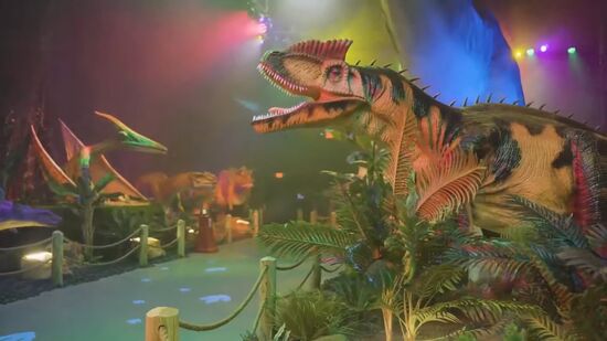 Experiência promoverá o contato do público com cinco espécies de dinossauros