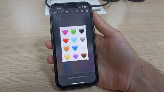 A escolha de um emoji de coração costuma ser espontânea e, muitas vezes, inconsciente.