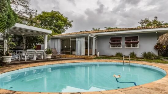 Imóvel está à venda por R$ 1,5 milhão, mas é avaliado em R$ 2,3 milhões