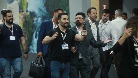 Arthur do Val e Boulos discutem na COP30