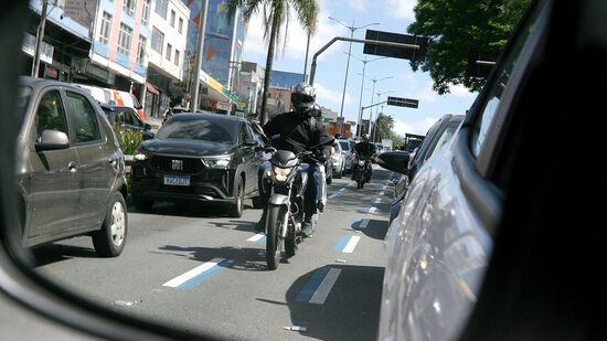 Aplicativos anunciaram serviço de mototáxi a partir de 11 de dezembro