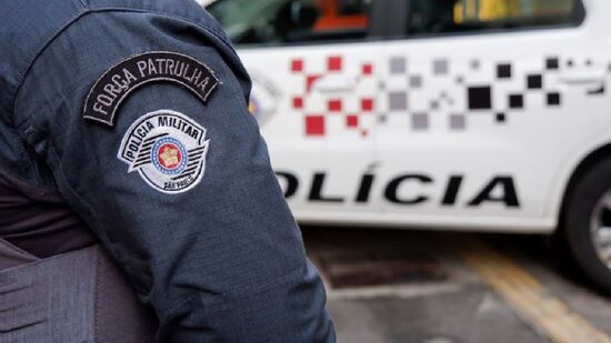 Equipe interveio e encontrou uma sacola contendo pelo menos 60 medicamentos para emagrecimento