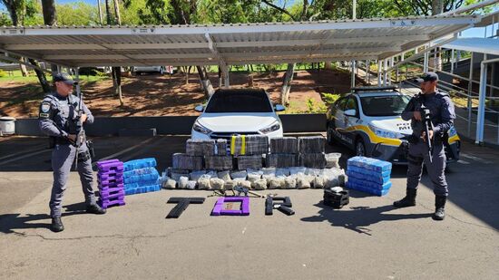 Operação da Polícia Rodoviária flagra comboio com maconha e skank no interior paulista