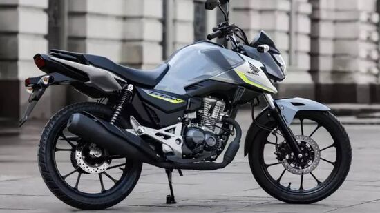 Entre as marcas, a Honda manteve larga vantagem na primeira colocação, com 139.021 emplacamentos em outubro