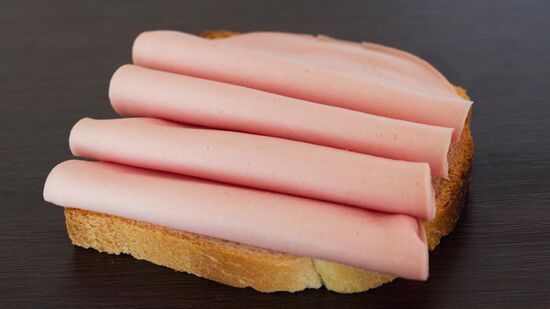 Associação de consumidores investiga o popular alimento e expõe as diferenças de preço entre as marcas