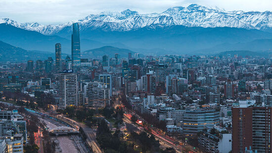 Com pontos importantes a serem visitados, como a imponente Cordilheira dos Andes, a cidade encanta visitantes e até moradores com seus atrativos