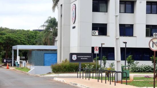 Ex-presidente seguirá preso na Superintendência da Polícia Federal, em Brasília