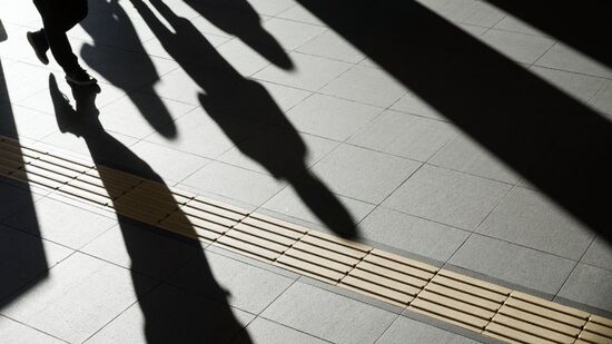 Empresas de "mudança noturna" ajudam pessoas a abandonar suas vidas e garantir anonimato total