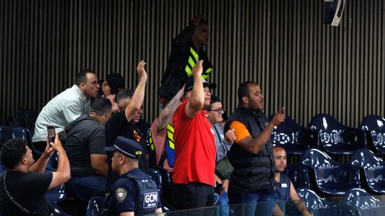 Motoboys estavam no plenário acompanhando a votação