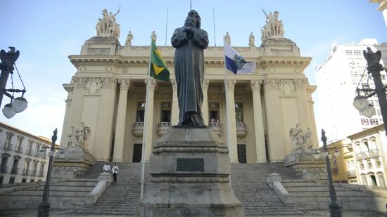Apenas Wagner Montes e André Ceciliano não tiveram passagens pela prisão