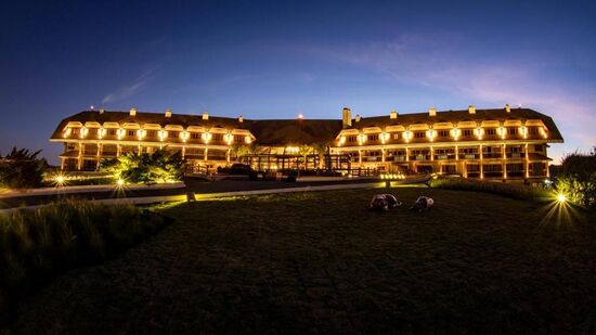 Hotel em Campos do Jordão aposta em eventos temáticos, visita do Papai Noel e produtos limitados para reforçar o clima de Natal