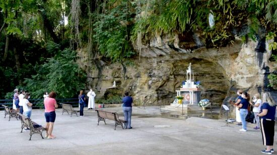 Implemento garante acesso pleno a formações geológicas, trilhas, museus e à réplica da Gruta de Lourdes, ampliando o potencial turístico da cidade