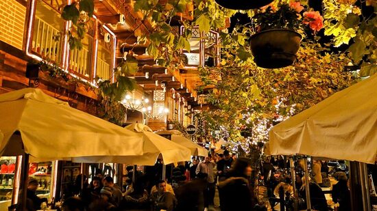 Levantamento aponta crescimento de 12% no faturamento do setor e impacto bilionário de grandes eventos