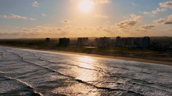 Virada do ano sem gastar muito: praias, hotéis baratos e festa pública garantida em Aracaju