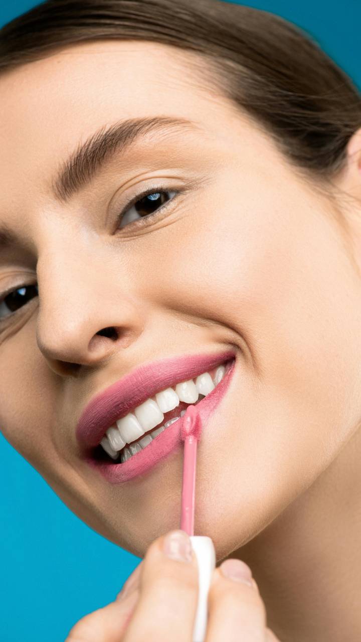 Produto da Avon rapidamente voltou a se popularizar entre novas gerações