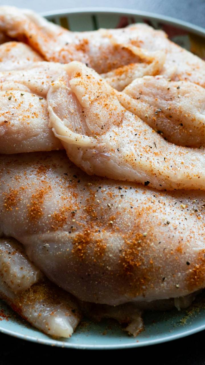 Descubra como um simples detalhe na faca transforma seu frango