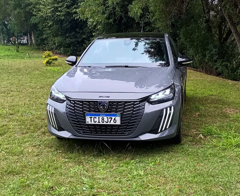 Peugeot 208 GT turbo