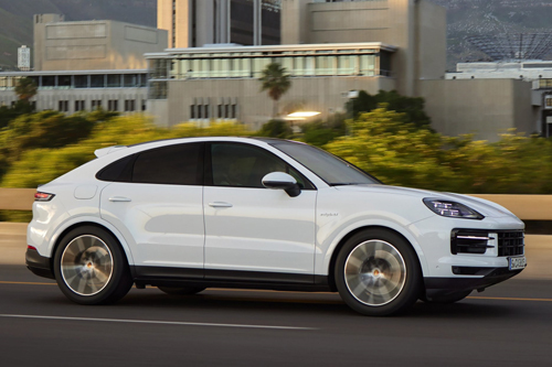 Porsche Cayenne SUV-Coupé - Foto: Divulgação