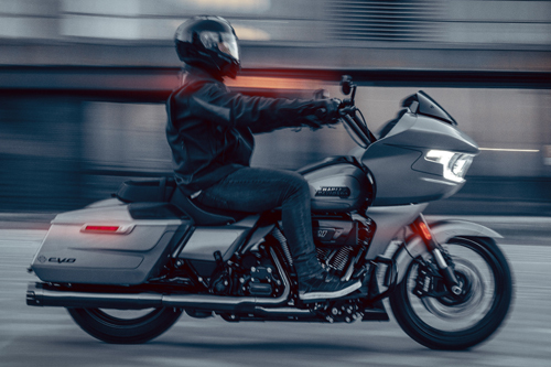Harley-Davidson CVO Road Glide - Foto: Divulgação