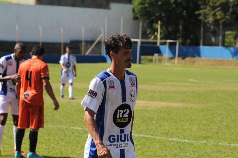 Léo Aro, de 39 anos, campeão da Copa do Brasil com o Paulista de Jundiaí e campeão da Libertadores e do Mundial de clubes com a camisa do Internacional de Porto Alegre, mais um atleta da A.A.P/ Divulgação