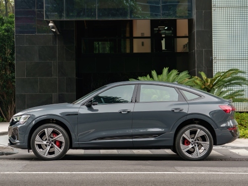 Audi Q8 e-tron Sportback - Fotos: Divulgação