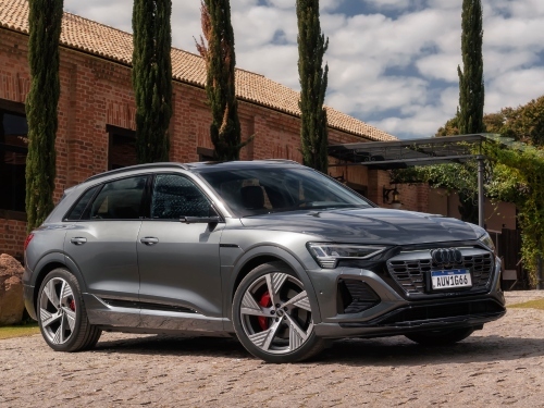 Audi Q8 e-tron - Foto: Divulgação