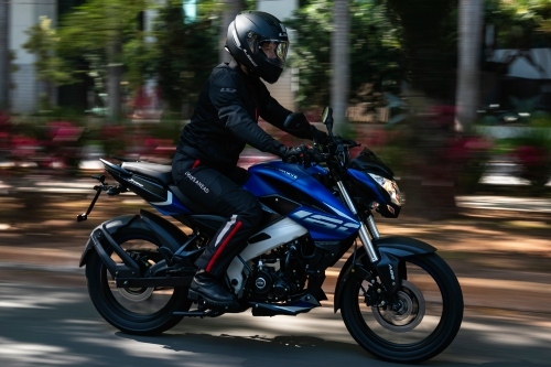 Bajaj Dominar 160 - Foto: Divulgação