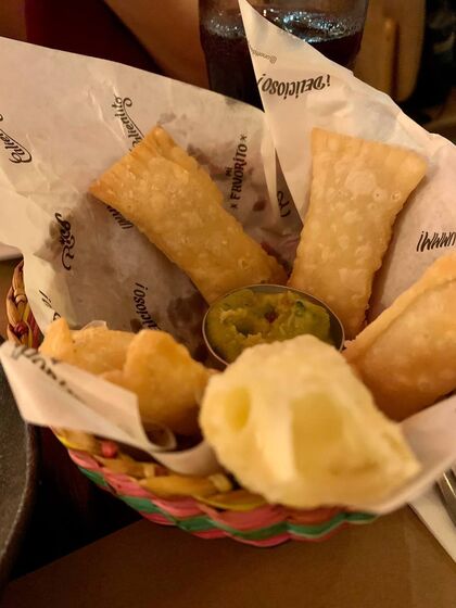 Entrada do La Peruana: Tequeños de Queso (R$43)