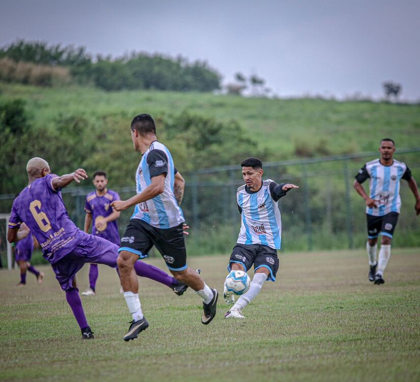 A fase semifinal da Copa Mauro Nóbrega de Futebol Amador aconteceu no último domingo (8) no estádio Municipal Ernesto Rocco/Honae Pereira