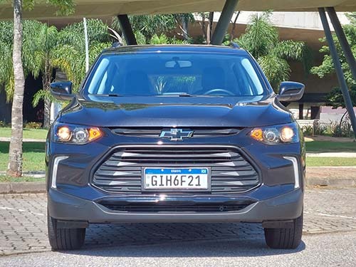 O Chevrolet Tracker Midnight é disponível apenas nas cores Azul Eclipse, Preto Ouro Negro e Cinza Rush - Fotos: Luiz Humberto Monteiro Pereira/AutoMotrix 