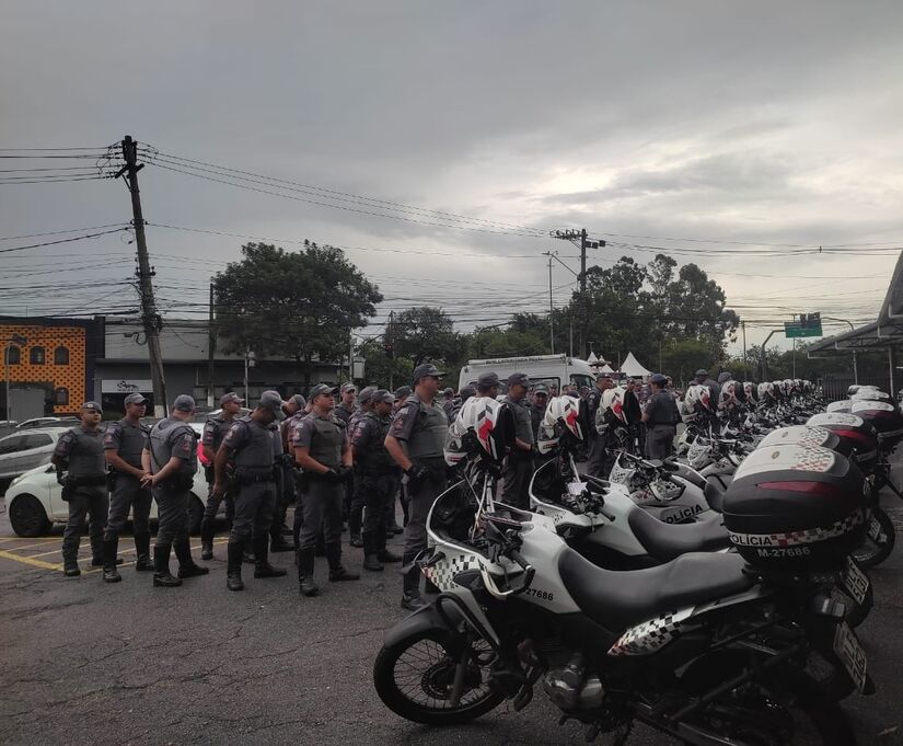 Os policiais do 27° Batalhão de Polícia Militar Metropolitano (BPM/M) prenderam 11 suspeitos em São Paulo