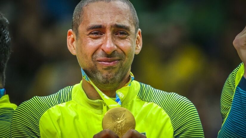 Serginho do vôlei ganhando a sua segunda medalha de ouro em 2016. / Foto: Danilo Borges/Brasil2016.gov.br