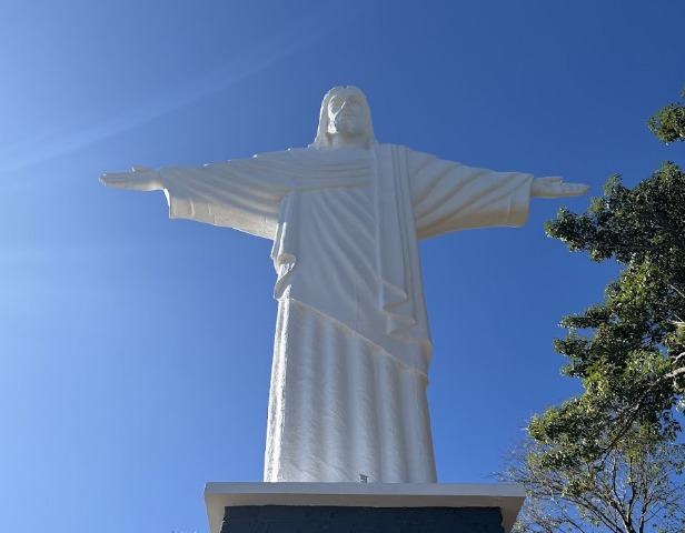 Cristo Redentor de Serra Negra (Foto: Bethy/Google Reviews)