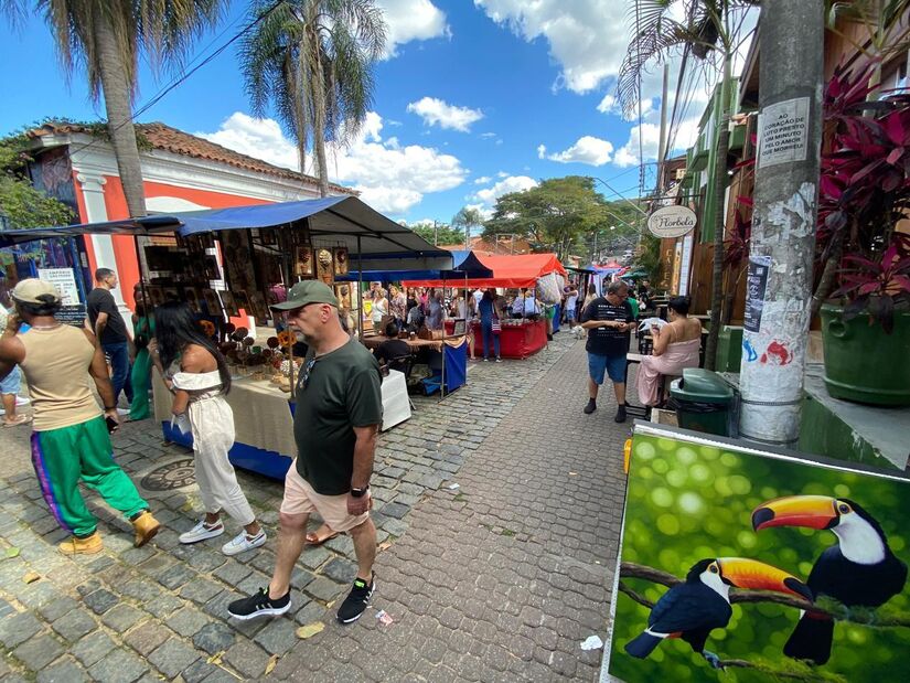 Embu das artes, na Grande SP - (Foto: Divulgação)