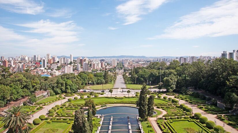 Os jardins que rodeiam o Museu do Ipiranga foram inspirados no estilo neoclássico dos jardins franceses, como os do Castelo de Versalhes, nos arredores de Paris. Foto: Divulgação