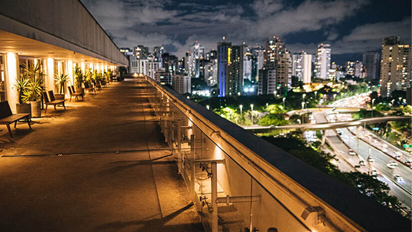 O Restaurante Vista Ibirapuera tem vista privilegiada para o Parque Ibirapuera - Foto: Divulgação