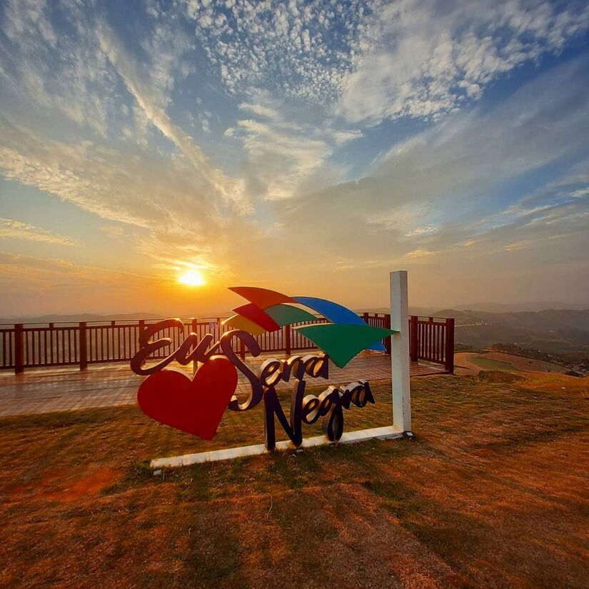 Alto da Serra, lugar mais alto da região, com 1310 metros de altura - (Foto: Divulgação/Serra Negra)
