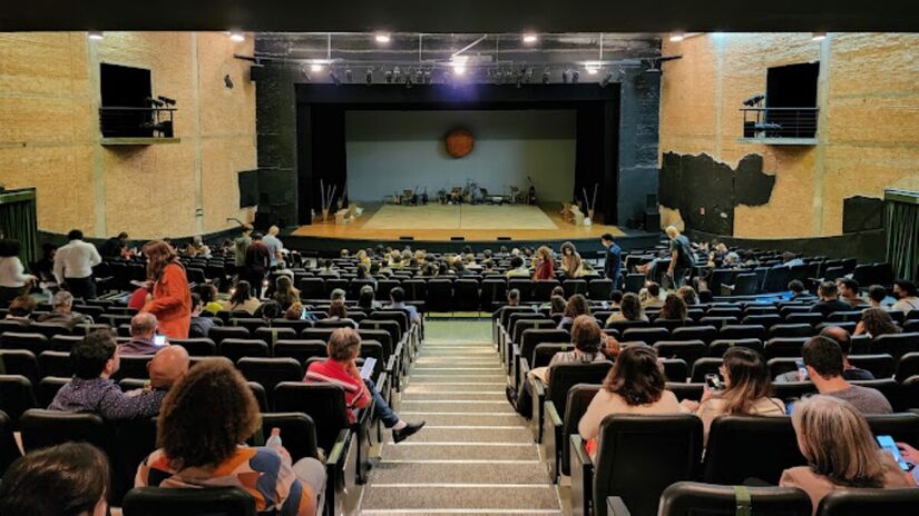 O Teatro da Pontifícia Universidade Católica de São Paulo (TUCA), foi inaugurado no ano de 1965 e é considerado hoje um importante marco cultural para a cidade de São Paulo, bem como para o Brasil. / Foto: Divulgação/Calixto de Inhamuns