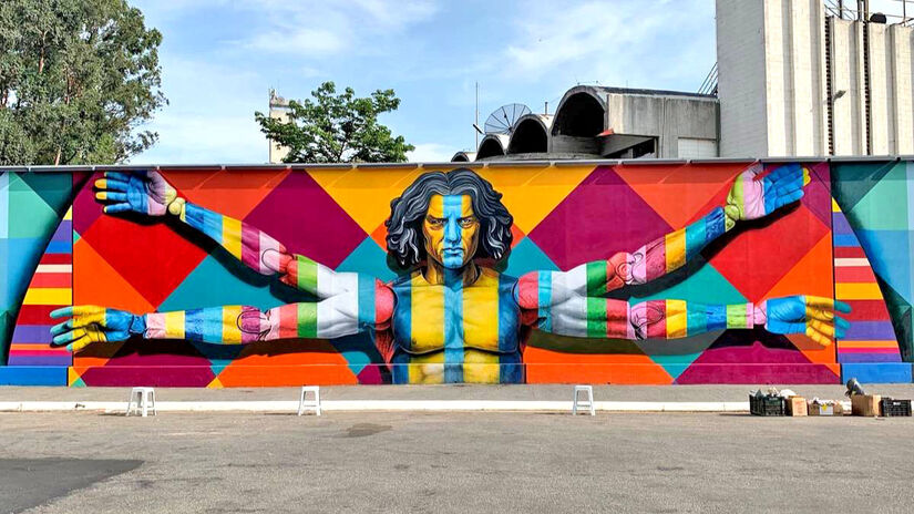 Mural de Kobra inspirado no Homem Vitruviano de Leonardo da Vinci no muro do MIS Experience. Foto: Divulgação/Kobra