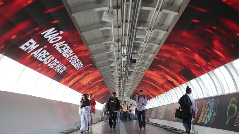 Painéis serão instalados nos túneis das estações Rebouças, Morumbi, Cidade Jardim e Vila Olímpia da linha 9-Esmeralda, da ViaMobilidade. Foto: Divulgação/GovSP