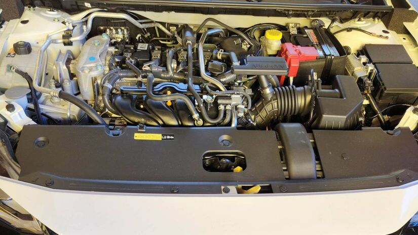 O acabamento interno do motor é espelhado para reduzir atrito dos cilindros e melhorar o resfriamento, por meio de uma tecnologia de aço spray utilizada no superesportivo Nissan GT-R. Foto: Divulgação 