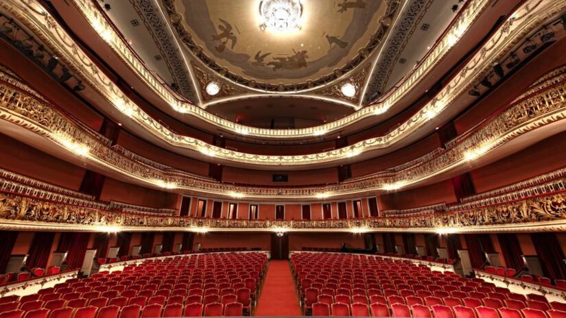 Theatro Municipal de São Paulo, no centro histórico da Capital, foi projetado pelos arquitetos Ramos de Azevedo, Claudio Rossi e Domiziano Rossi no estilo arquitetônico eclético, inspirado na Ópera de Paris e inaugurado em 1911. Foto: Ricardo Kleine/Theatro Municipal de São Paulo