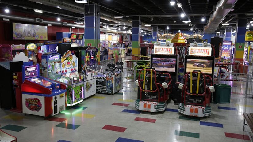 Logo em terceiro da nossa lista, uma das unidades mais populares, o PlayLand no Shopping Center Norte é um verdadeiro paraíso para os amantes de diversão. Foto: Divulgação/Playland